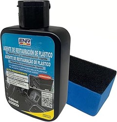 Guía Práctica para Aplicar Limpiadores en Plásticos Interiores de Coche